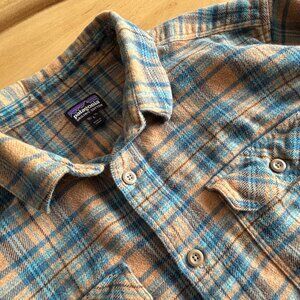 Patagonia Shirt, Mens, Large, Fjord Flannel Long-Sleeved
